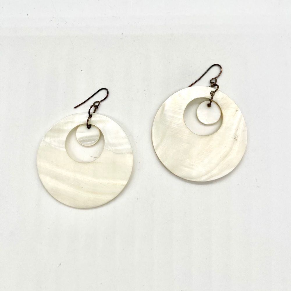 Mother of Pearl Dangle Earrings